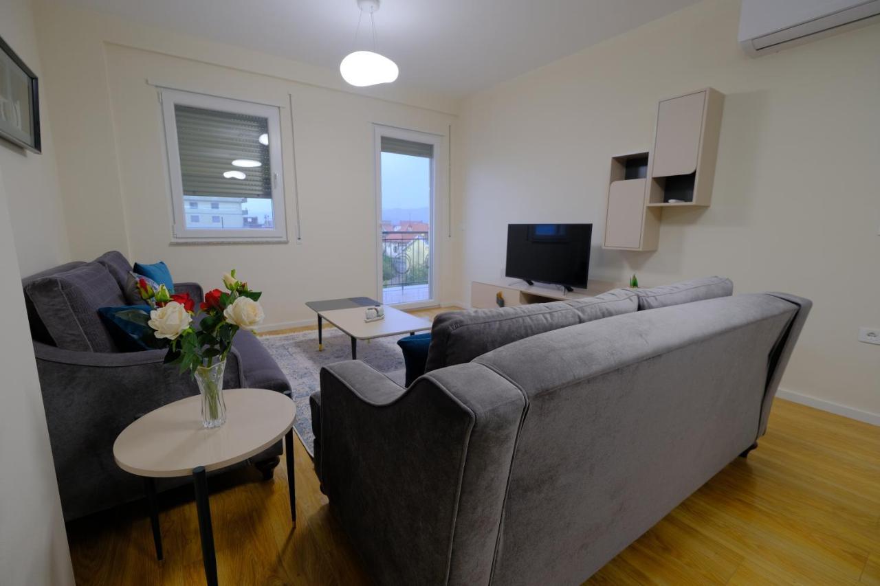 Comfy Apartment In ชโคเดอร์ ภายนอก รูปภาพ