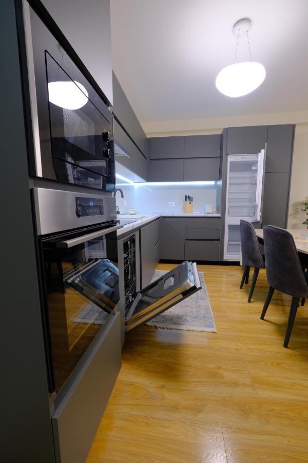 Comfy Apartment In ชโคเดอร์ ภายนอก รูปภาพ