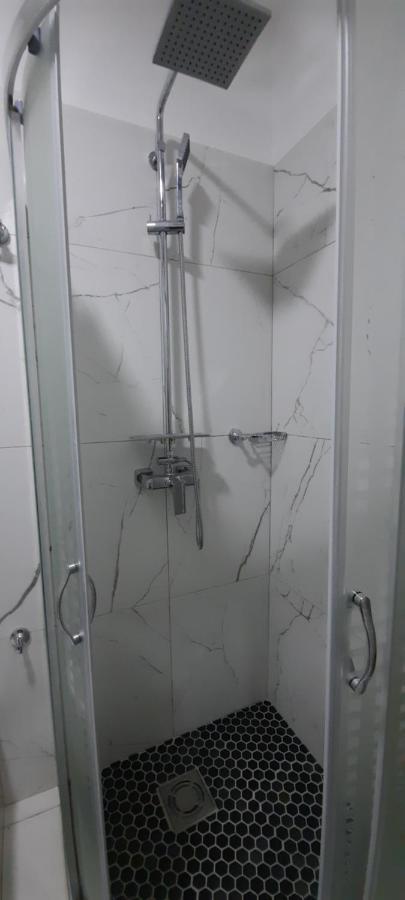 Comfy Apartment In ชโคเดอร์ ภายนอก รูปภาพ